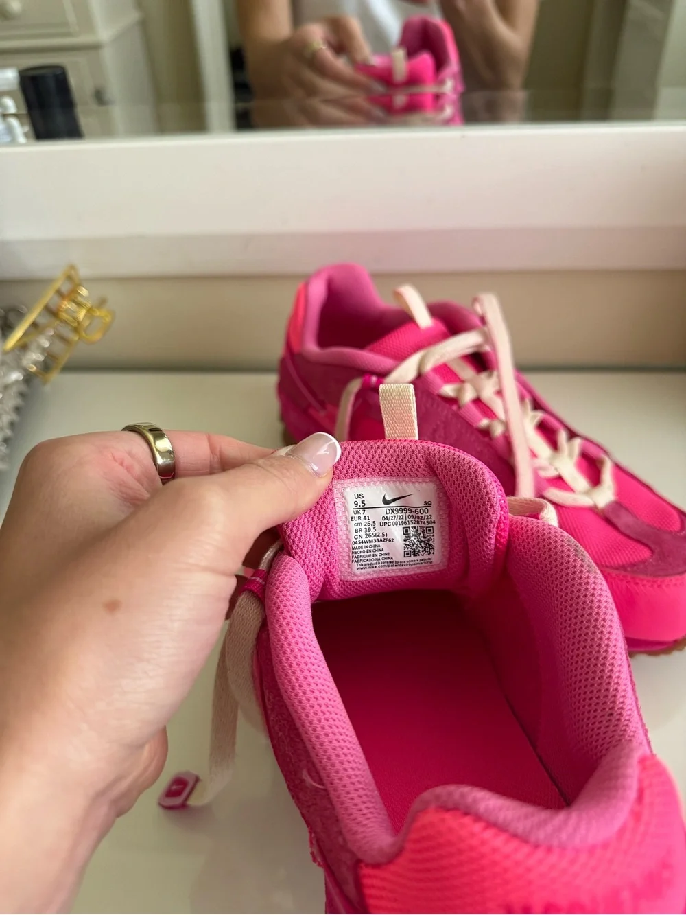 Nike x Jacquemus Air Humara - Picture 4 of 4